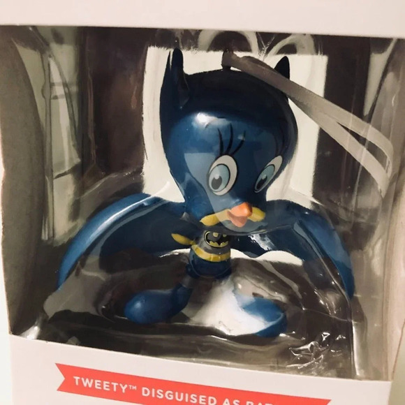 Hallmark Looney Tunes Tweety Bird Disguised  as Batman Christmas Ornament - Picture 2 of 13